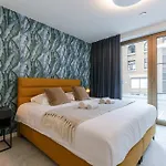 Huswell - Cozy Ground-Floor Apartment With Terrace In Ostend