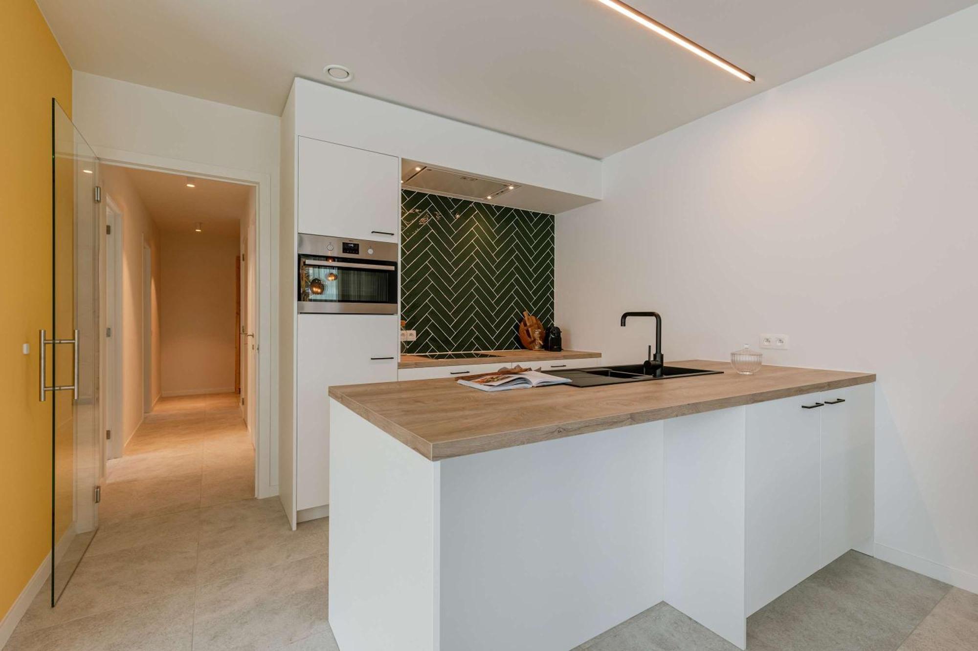 Huswell - Cozy Ground-floor With Terrace In